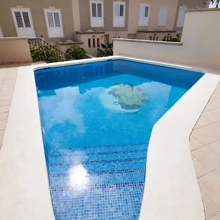 3 Bedrooms With Private Pool Enclosed Garden And Wifi At Chayofa 5 Km Away From The Beach *